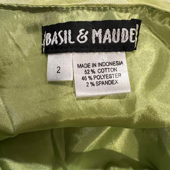 Green white and black - Picture 4 of 4